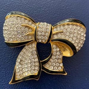 Vintage 90’s Bow Brooch